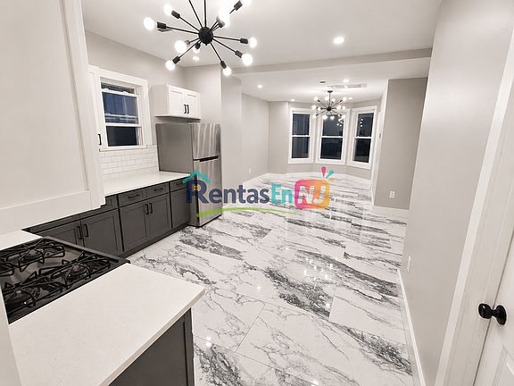 2nd image of 97 Clifton Ave #3C