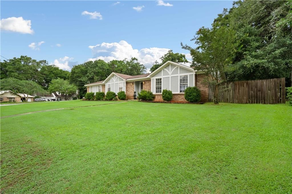 115 Hope Dr, Daphne, AL - View 2