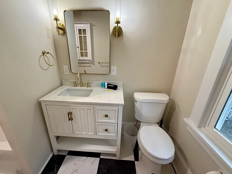 1521 Rhode Island St — Photo 21