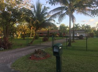 14190 SW 24th St, Davie, FL 33325