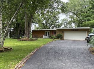 2119 Lakeview Ridge Dr NE, Solon, IA 52333