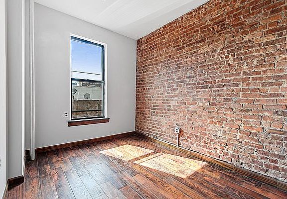 2nd image of 502 W 135th St APT 5D