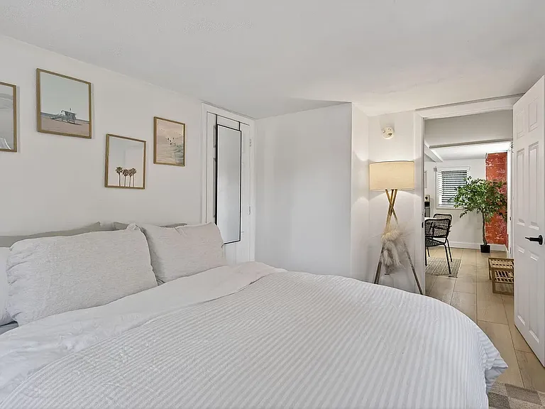 141 Washington Ave #1 — Photo 14