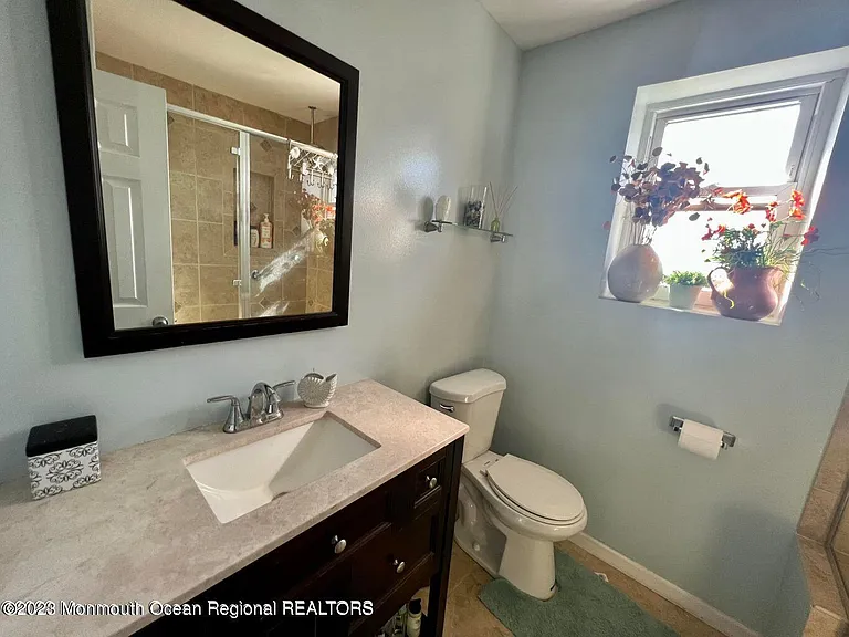 99 McCabe Ave #4 — Photo 14
