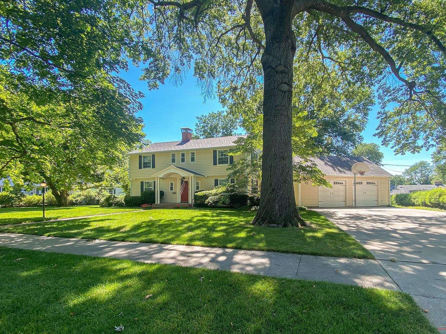 1212 S Barrett Ave, Sedalia, MO 65301 Zillow