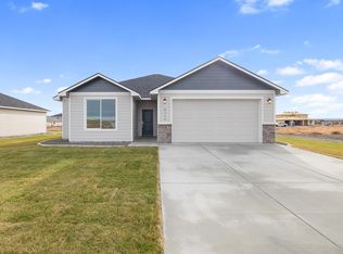 8714 Dusty Maiden Dr, Pasco, WA