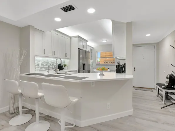 23279 Barwood Lane #105, Boca Raton, FL 33428