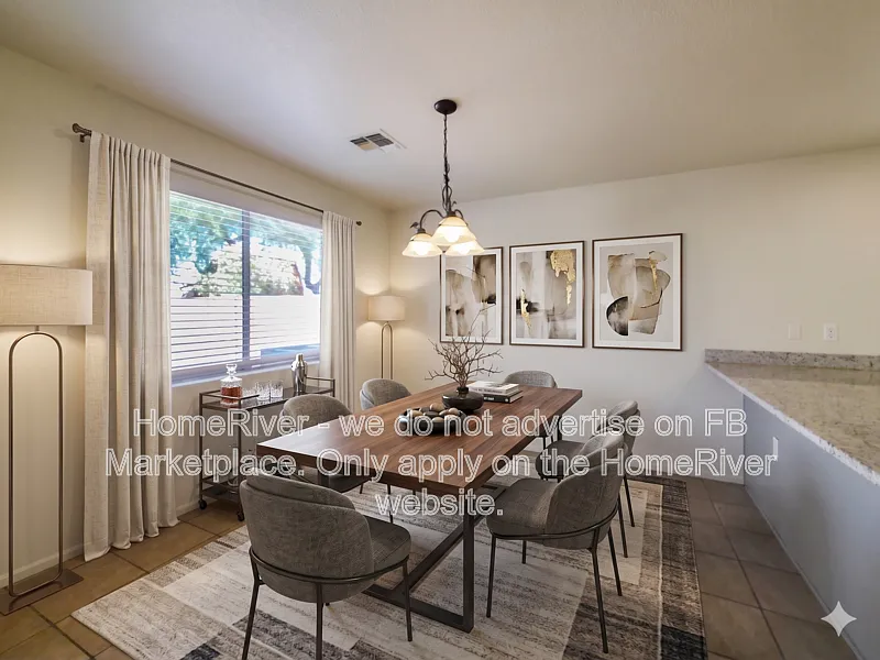 3 bed, 2.5 bath, 2185 sqft, $1,825 — Photo 3