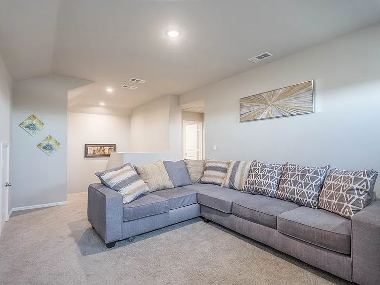 7608 Orange Blossom Rd — Photo 24