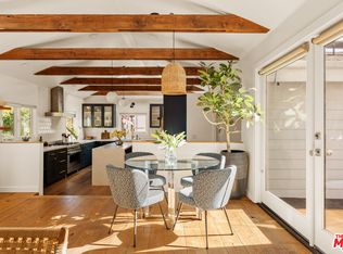 8556 Ridpath Dr, Los Angeles, CA 90046