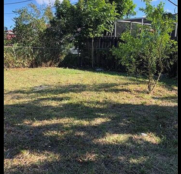 1st image of 8812 Miramar Blvd