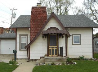 109 E Oak St, Butler, IN 46721