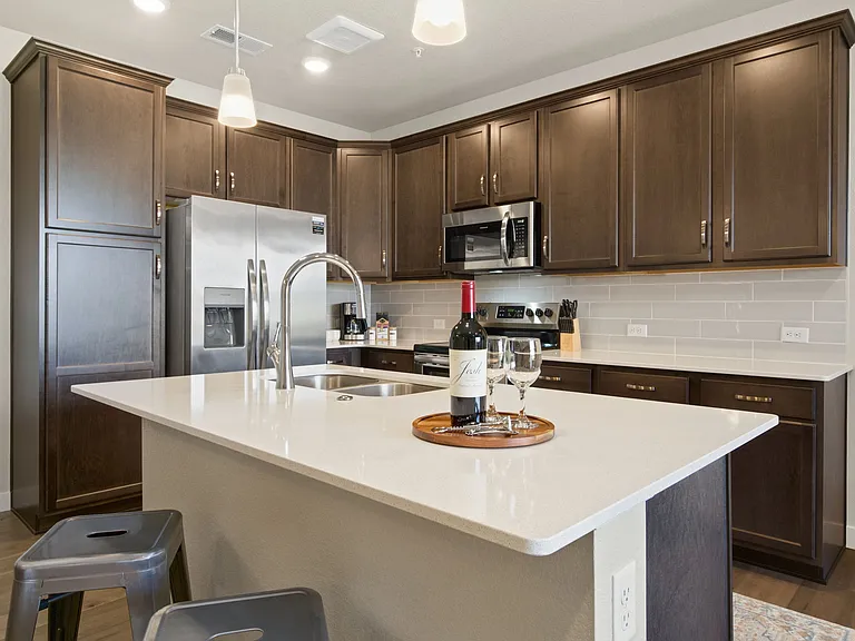 926 Schlagel St #2 — Photo 9