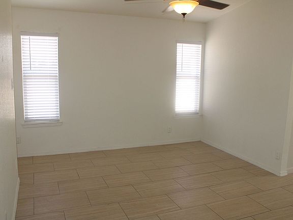 3rd image of 1651 Saint Stephen Pl