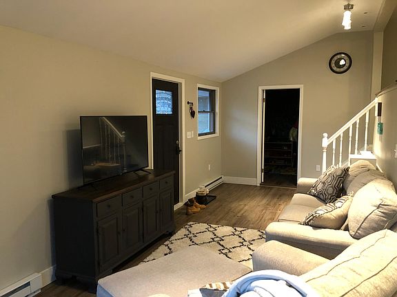 5th image of 97 Highland Ave