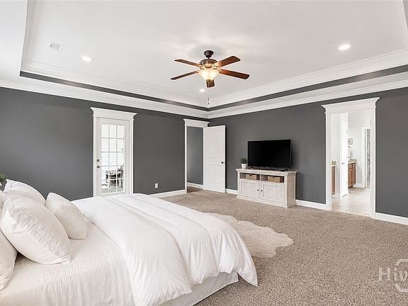 4th image of 100 Wicklow Drive
