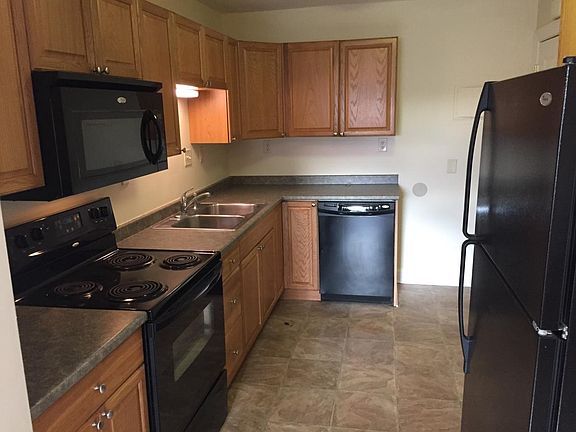 2nd image of 41 Oswego St APT 250