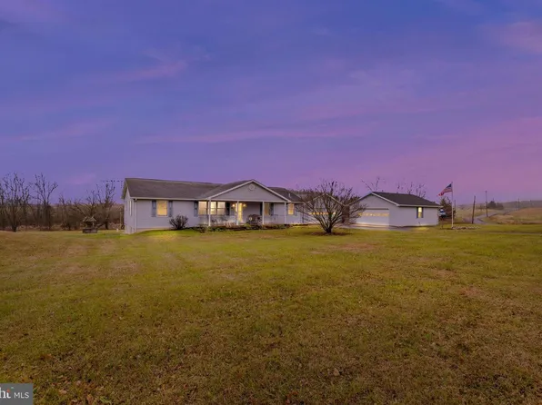 14069 Hoovers Mill Rd, Rocky Ridge, MD 21778