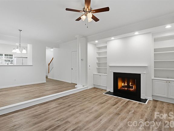 3rd image of 11544 Savannah Creek Dr
