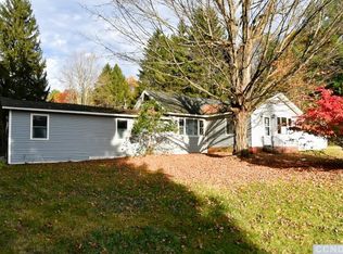 1229 Jackson Corners Rd, Red Hook, NY 12571