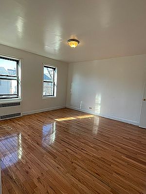 2nd image of 2350 Ocean Ave Ste 2
