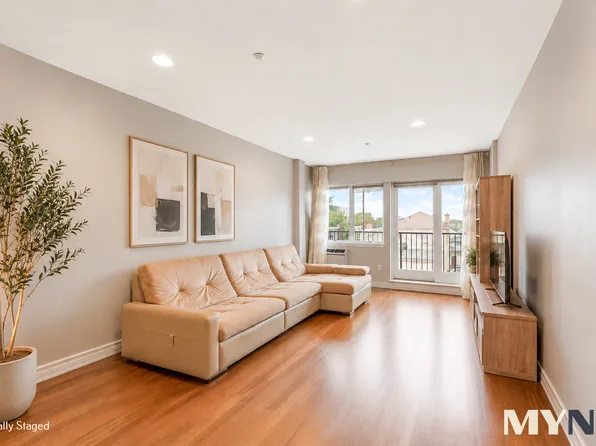 2388 Ocean Avenue image 1 of 8