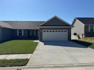 270 Railroad St, Moscow Mills, MO 63362