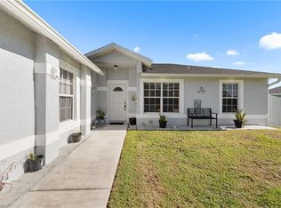 1731 SW Trafalgar Pkwy, Cape Coral, FL 33991