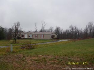 12616 E Blue River Rd, Pekin, IN 47165