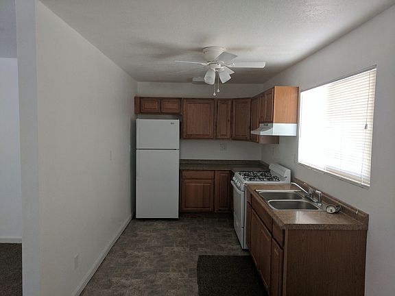 2nd image of 444 Long Ave #1