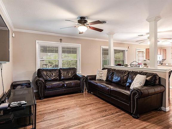 5th image of 5731 Meadow Creek Ln