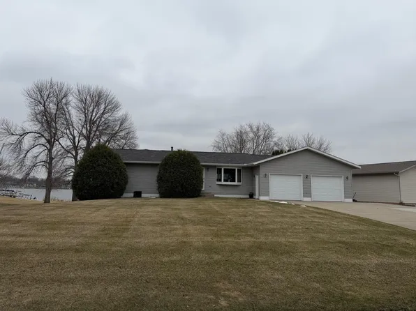 500 Hickman Dr, Sauk Centre, MN 56378