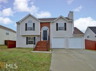 1271 Drawbridge Dr, Riverdale, GA 30296