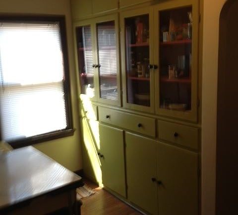 4th image of 1648 Charles Ave APT 100