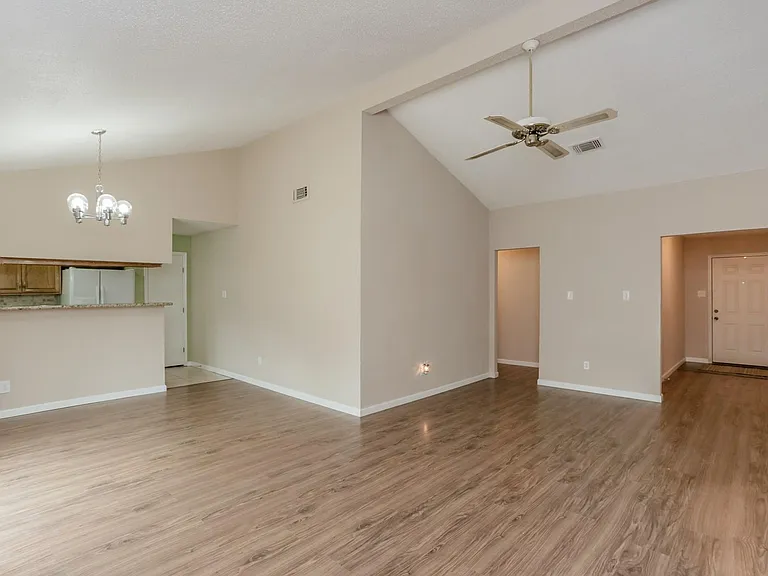 2146 Greenbriar Colony Dr #3 — Photo 7