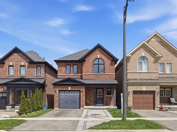 296 Miller Park Ave, Bradford West Gwillimbury, ON L3Z 0X9