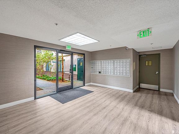 3rd image of 6127 Shelter Creek Ln