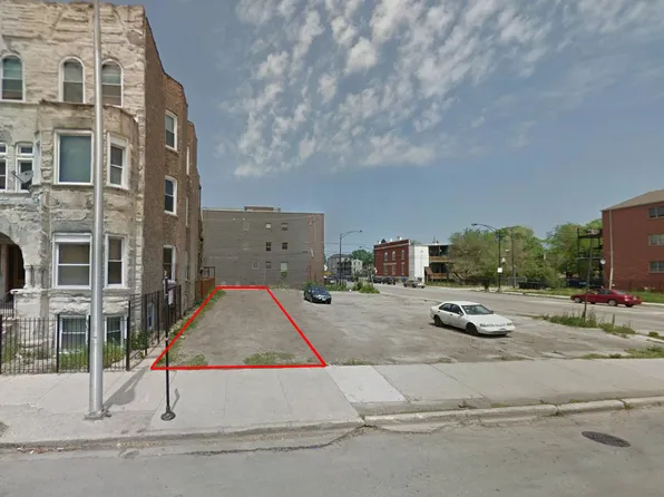 3006 W Jackson Blvd, Chicago, IL 60612