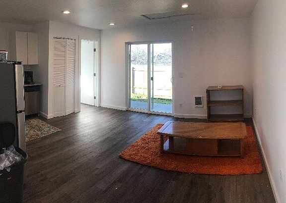 5th image of 5001 McBride St #5001