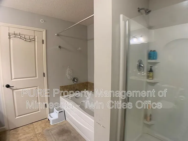 3467 Chestnut Ln — Photo 12