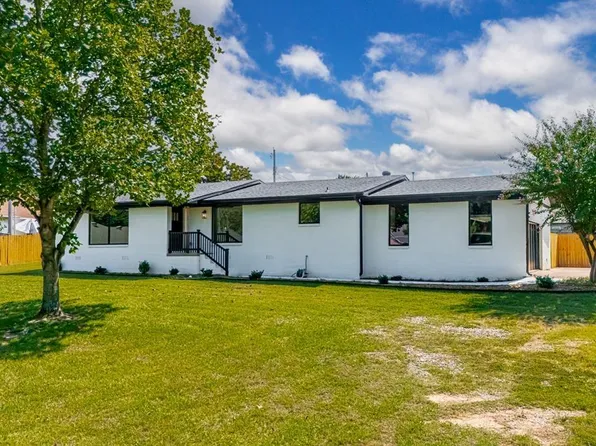 616 E Woodruff Ave, Sherwood, AR 72120