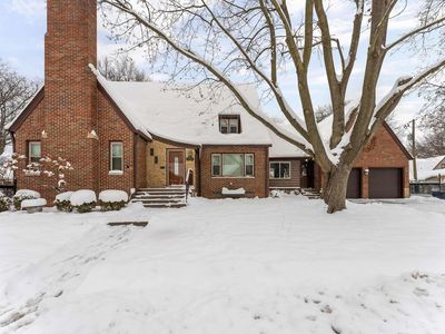 2434 29th St, Moline, IL, 61265