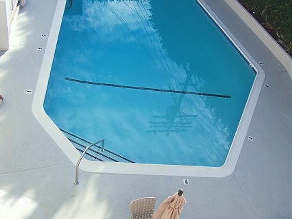 4th image of 4445 Colbath Ave APT 205