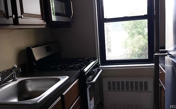 4th image of 1100 Warburton Ave APT 2H