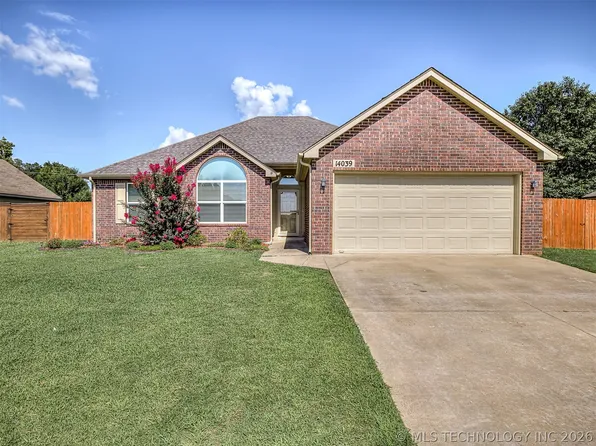 14039 S 300th East Ave, Coweta, OK 74429