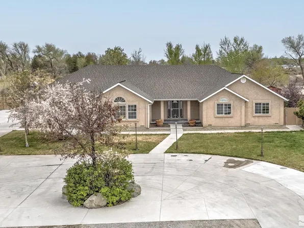 1580 Golden Park Way, Fallon, NV 89406