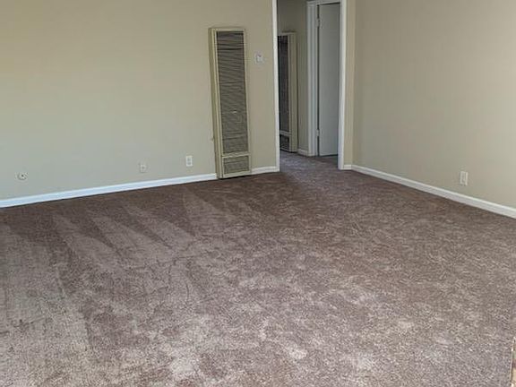 3rd image of 155 Cameron Ct #155