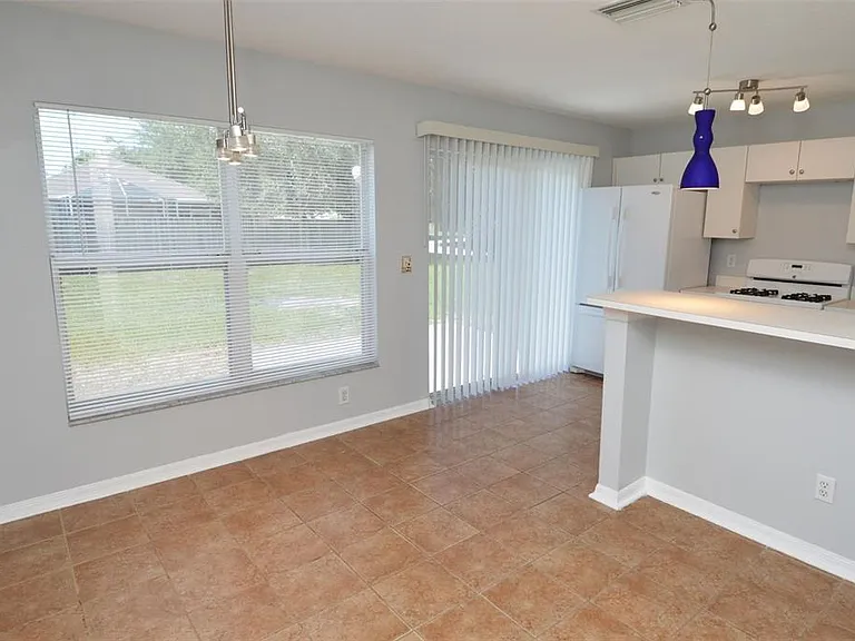 11116 Lake Tahoe Dr — Photo 2