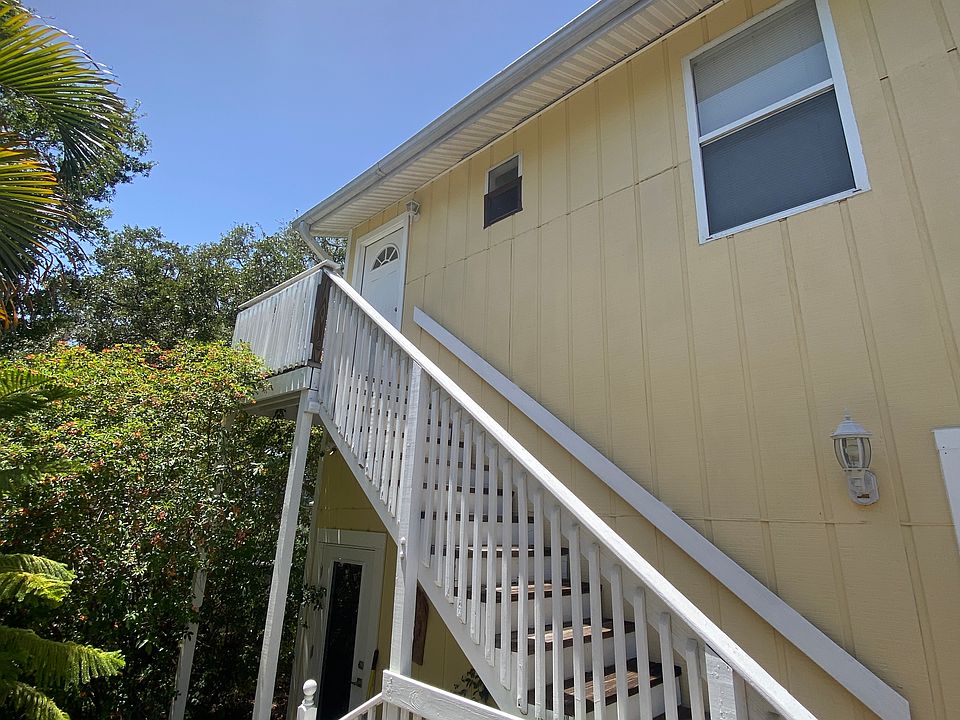 1st image of 2429 Burlington Ln #B
