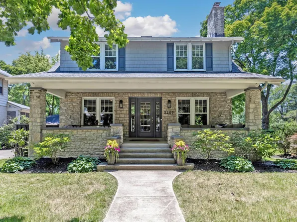 2409 Plymouth Ave, Columbus, OH 43209